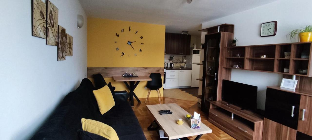 Apartman Relax - Free Public Parking SJJ Esterno foto